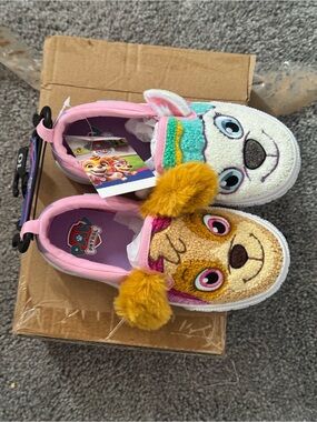 Paw Patrol Girls Pink & Cream Character Slip-On Slippers with Yellow Pom-Poms